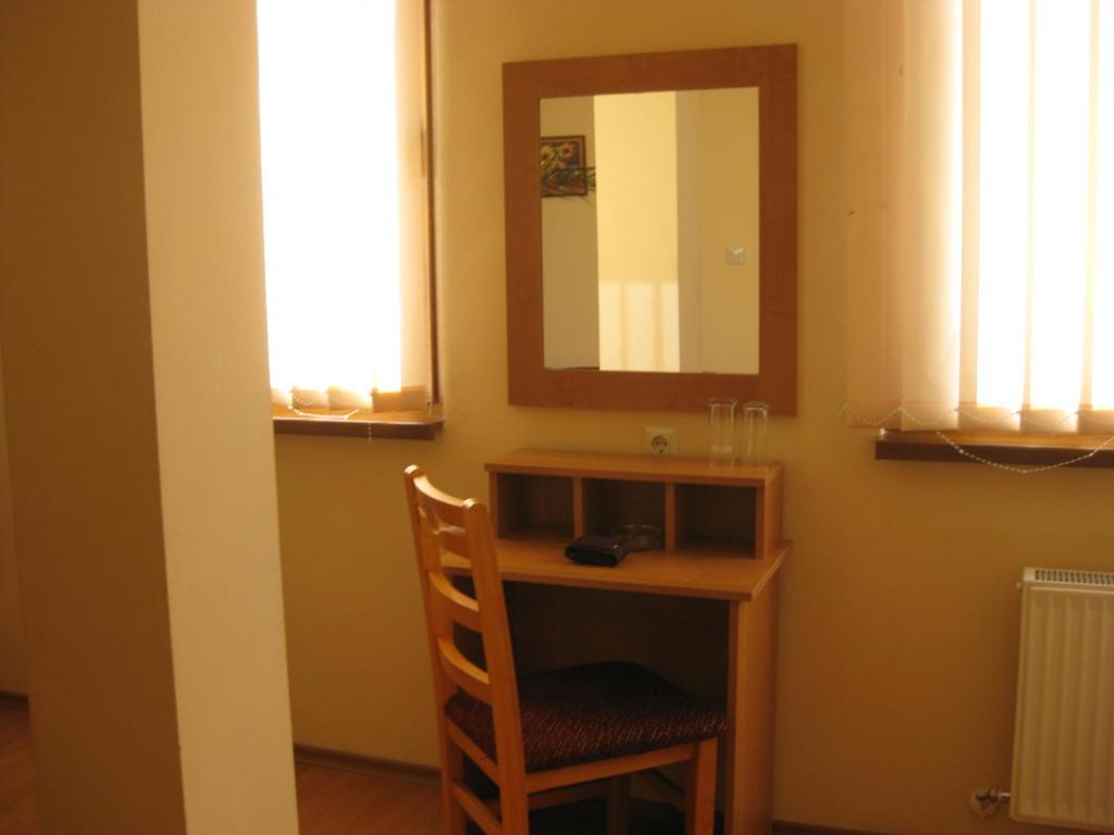 Family Hotel Veronika Dövlen Dış mekan fotoğraf