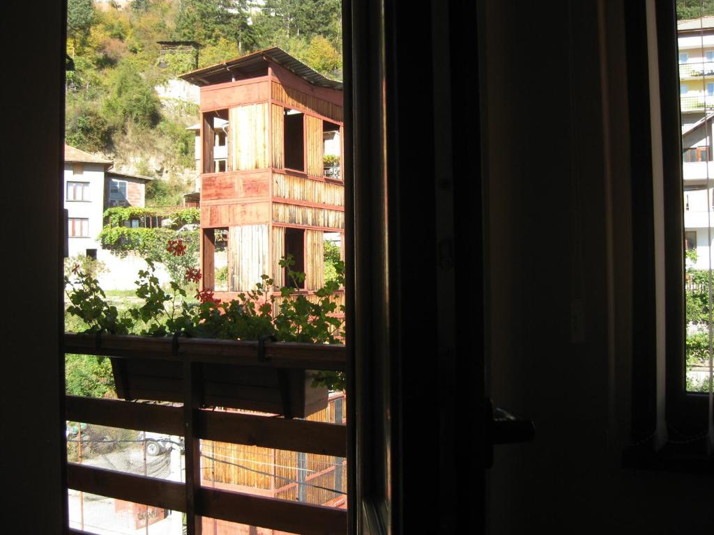 Family Hotel Veronika Dövlen Dış mekan fotoğraf