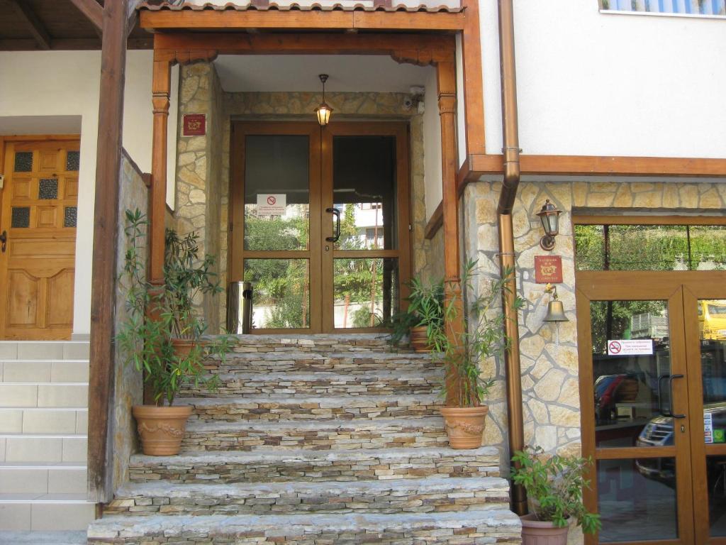 Family Hotel Veronika Dövlen Dış mekan fotoğraf