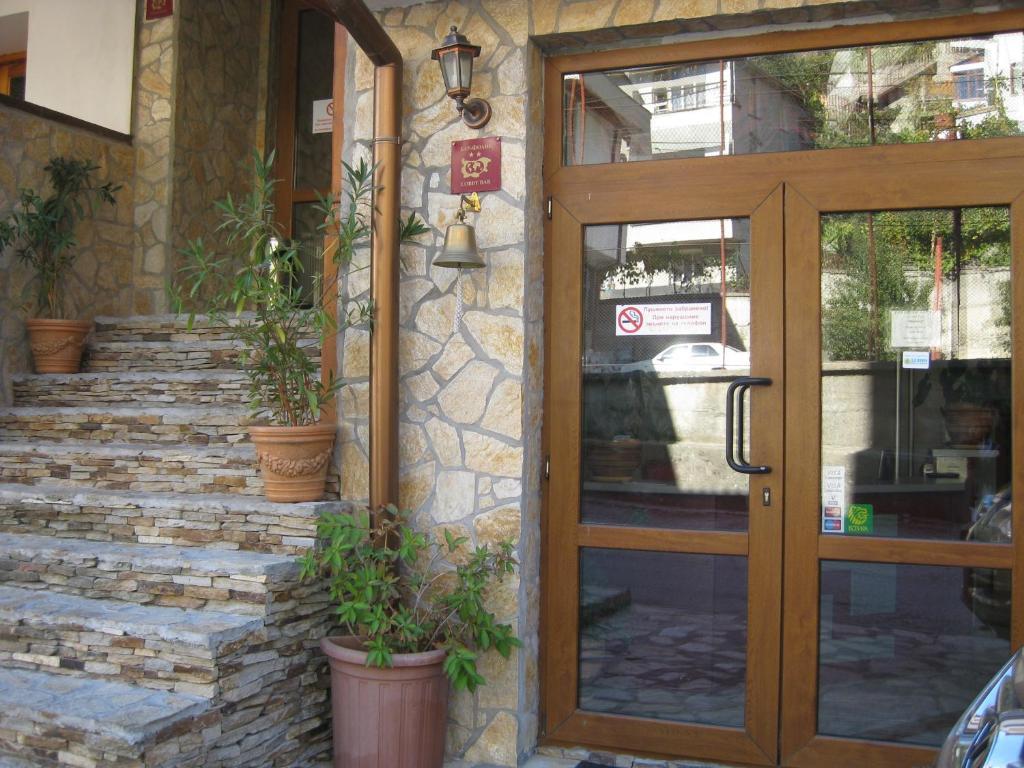 Family Hotel Veronika Dövlen Dış mekan fotoğraf