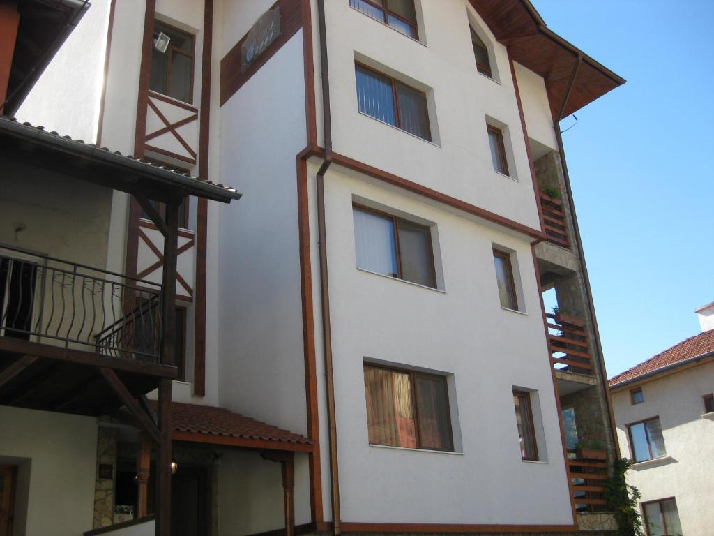 Family Hotel Veronika Dövlen Dış mekan fotoğraf