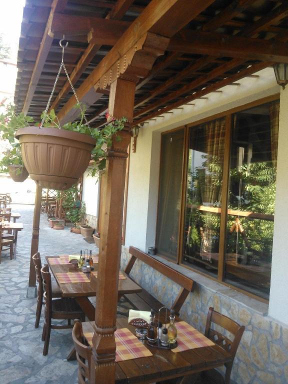 Family Hotel Veronika Dövlen Dış mekan fotoğraf