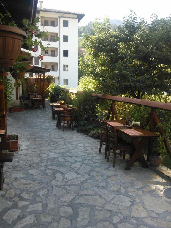 Family Hotel Veronika Dövlen Dış mekan fotoğraf