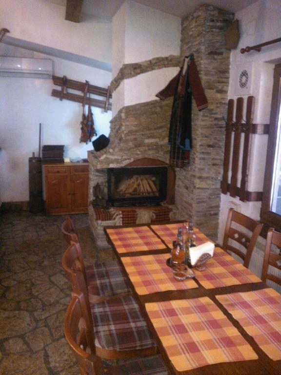 Family Hotel Veronika Dövlen Dış mekan fotoğraf
